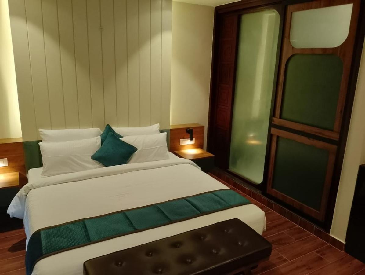 The Convoy Hotel Dibrugarh Eksteriør billede