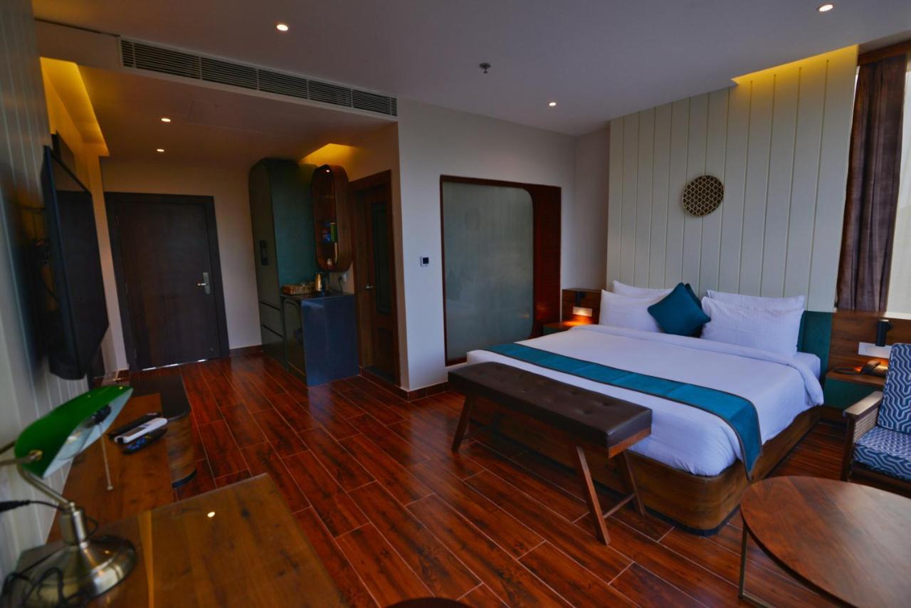 The Convoy Hotel Dibrugarh Eksteriør billede